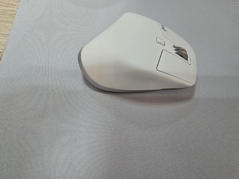 Akko 3098B Wireless Keyboard Hot Swap switches, Logitech MX Masters 3S Mouse 9