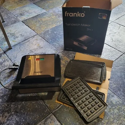 Сэндвичница, вафельница Franko FSM-1144