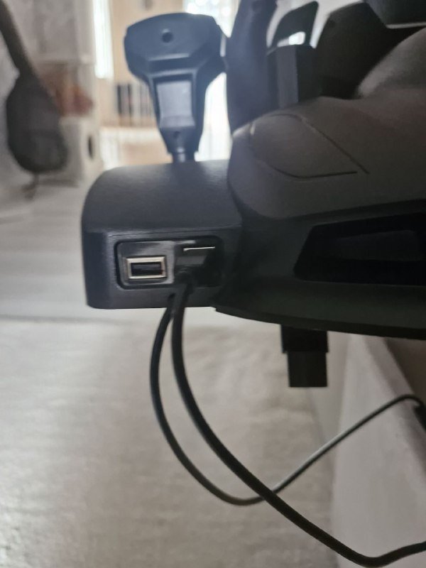 Игровой руль SVEN GC-W900 для PS4 и ПК 2