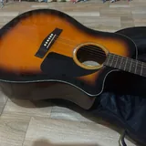 Акустико-классическая гитара Fender 1