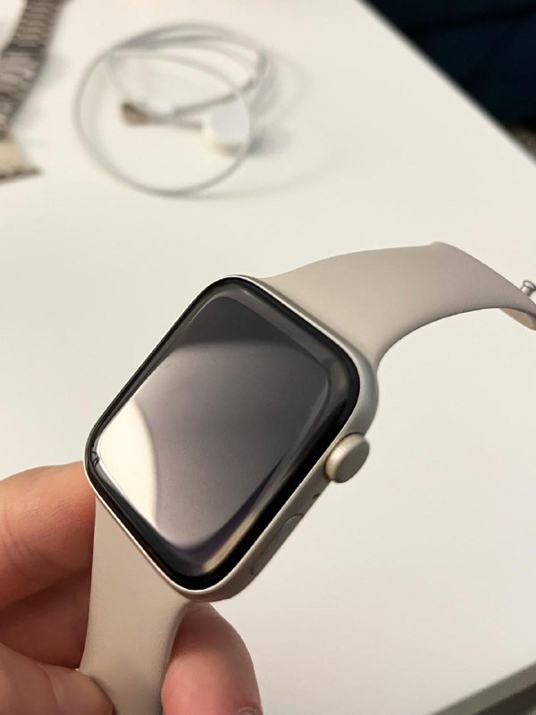 Apple Watch SE 44mm Silver Alluminium 4