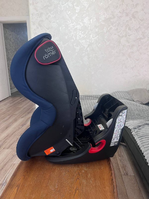 Детское авто кресло Britax Romer 3