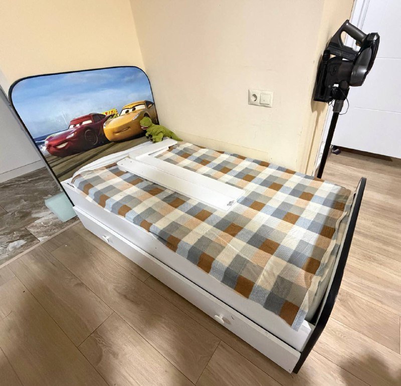 Детская кровать 160х80 с ортопедическим матрасом