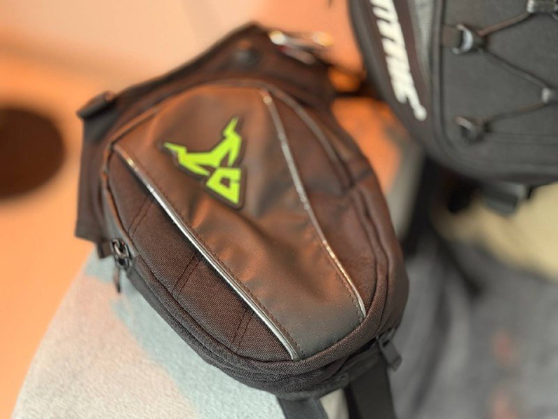 Перчатки, сумки, защита локтей и спины мото 5