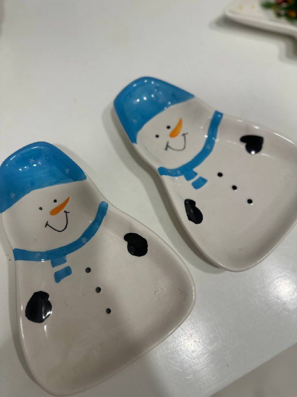 Новогодние керамические тарелочки в форме елки, снеговика, Санты, пингвина 2