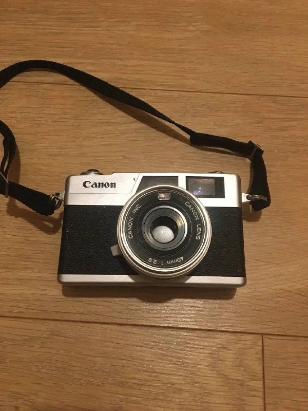 Винтажный пленочный фотоаппарат Canon Canonet28 1