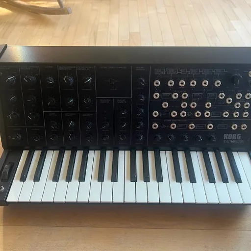 Аналоговый синтезатор Korg MS-20 Mini
