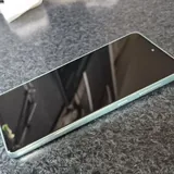 Samsung Galaxy A73 5G, Buds 3 FE, кейсы 2
