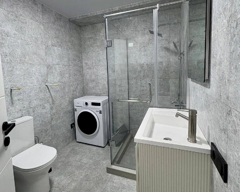 Квартира 1+1 50 кв на 12 этаже 6