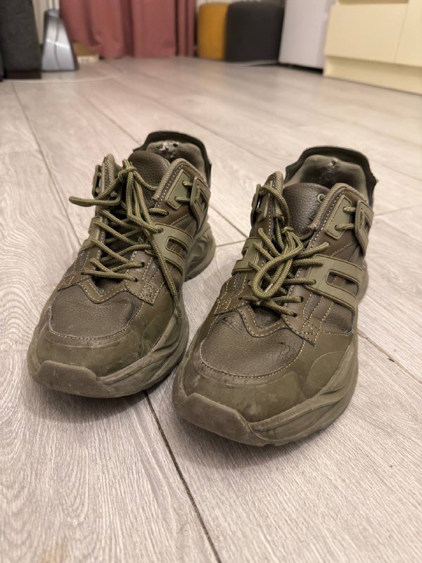 Кроссовки Guess оригинал