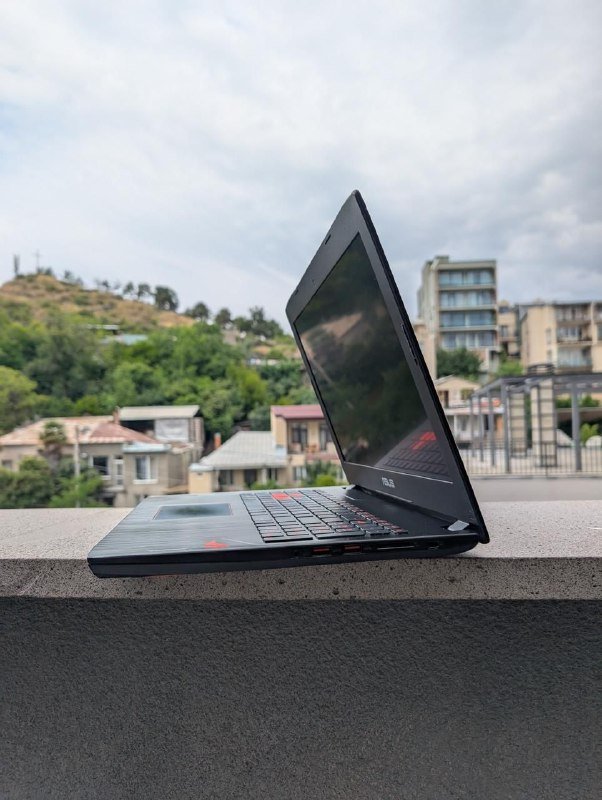 Asus Republic of Gamers gl502v игровой ноутбук 1