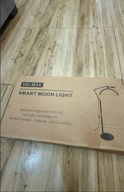 LED лампа для бьюти и тату-мастеров 1