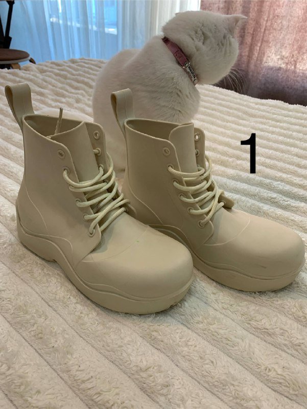 Ботинки резиновые размер 39