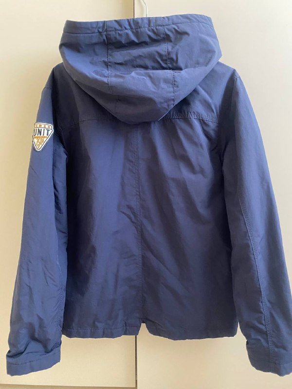 ветровка для мальчика Benetton 12-14 лет 2