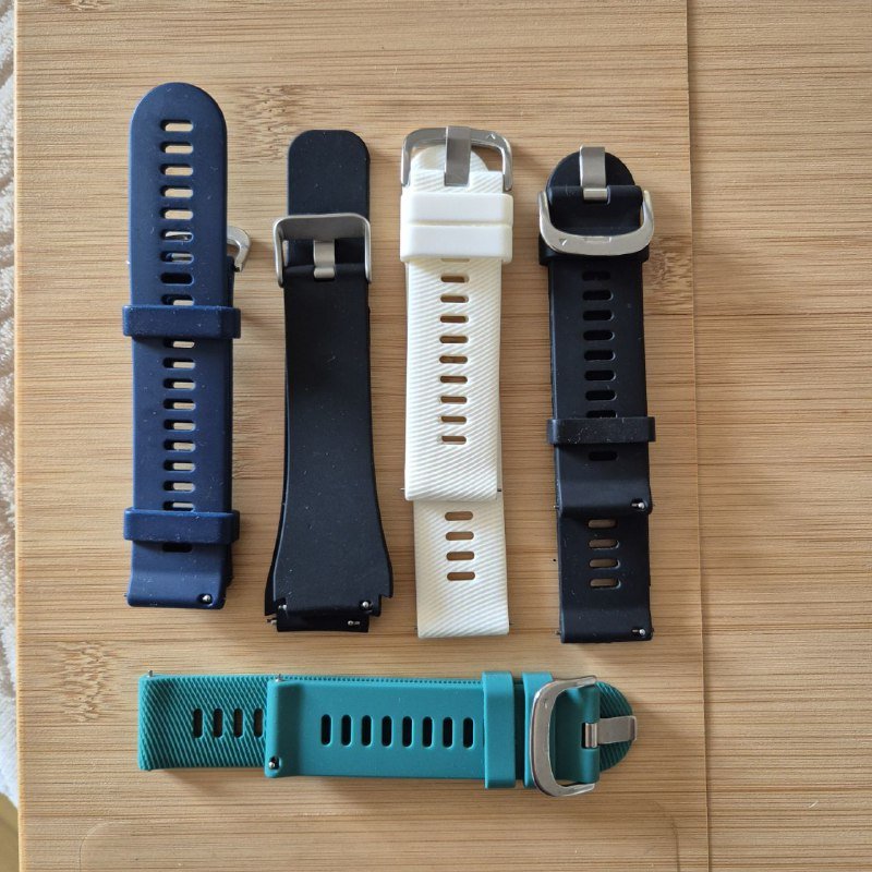 Силиконовые ремешки для часов 22мм