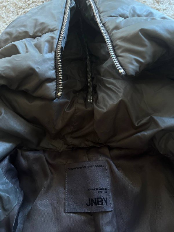 Жилет JNBY с капюшоном XS-S 2