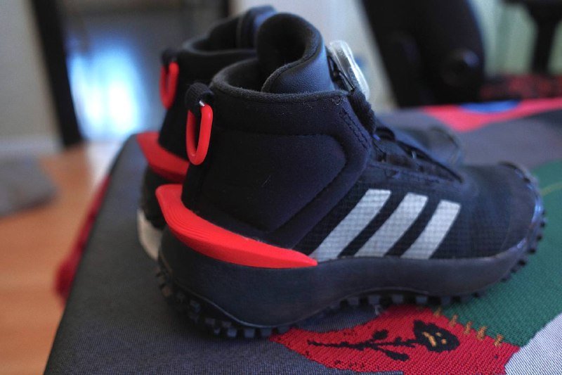 Кроссовки Adidas LEGO, Ботинки Adidas Fortatrail, Adidas climawarm Snowpitch, Crocs Minecraft 5