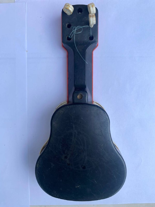 Гитара игрушечная СССР 2