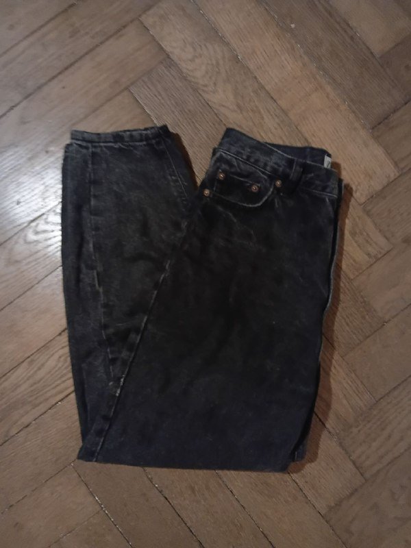 mom jeans Zara, широкие брюки Shein, джинсы Wrangler