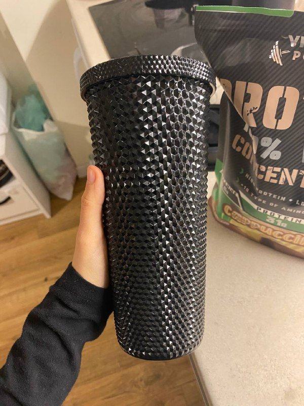 Протеин, ожерелье, крем, стакан, фотоальбом 5