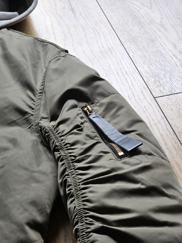 Куртка Пуховик размер XL 2