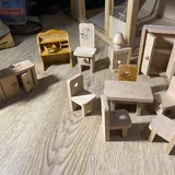 Деревянный кукольный домик с мебелью 3