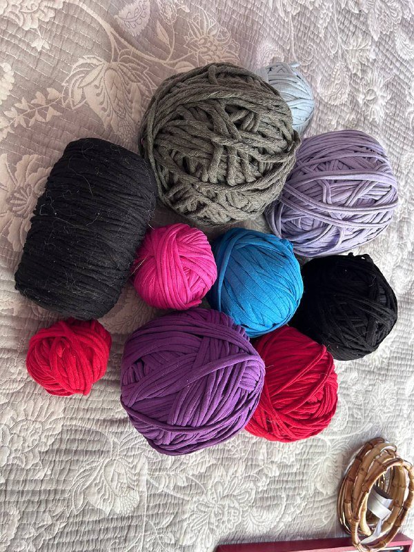 Пряжа, спицы, крючки, фурнитура, шерсть для валяния 2