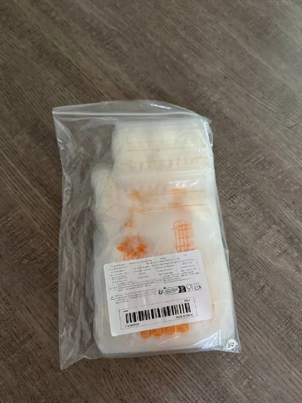 Молокоотсос, накладки для груди, пакеты для молока, ланолин 1