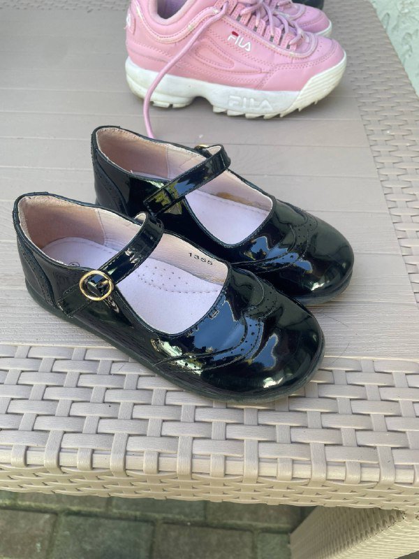 Puma черные, Fila розовые кроссовки, лаковые туфли, белые мягкие 5