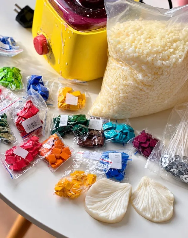 Candle-making kit 1