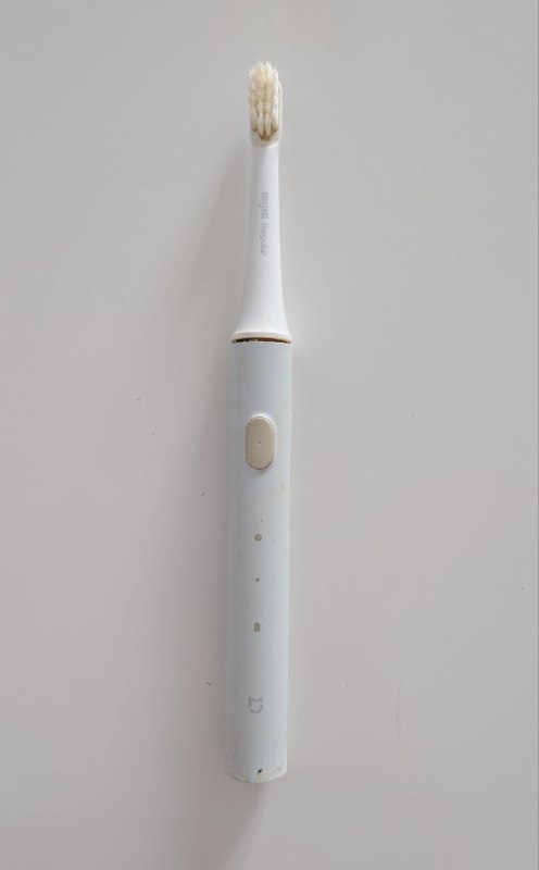 Электрическая зубная щётка Oral B, Триммер Philips one blade, Триммер для бороды VGR, Станок для бритья 5