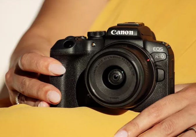 Canon EOS R10 объектив 18-45mm IS STM kit
