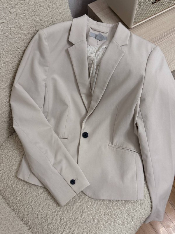 Юбка Zara, сумка, пиджак H&M, боди ZARA, топ Bershka, туфли новые 3