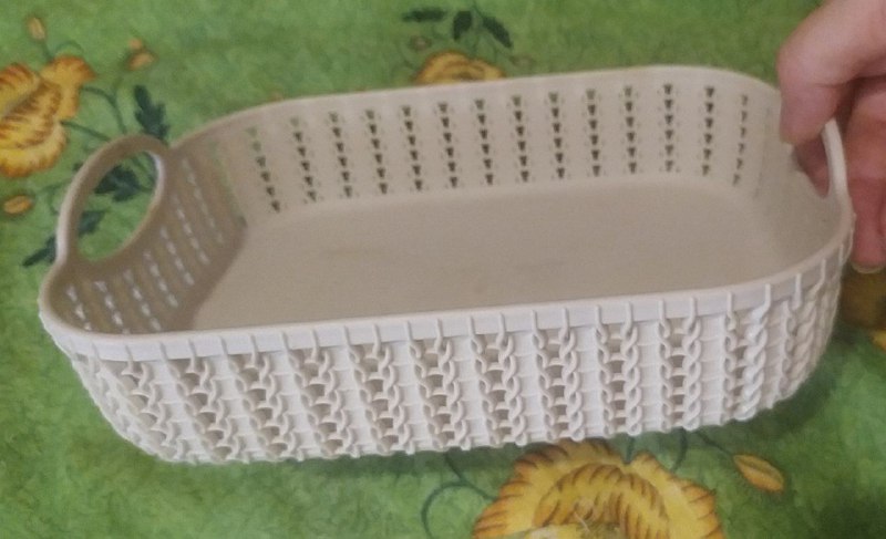 пластиковые чашки, тарелки, миски, сито, корзинки, стаканы, набор бокалов 4