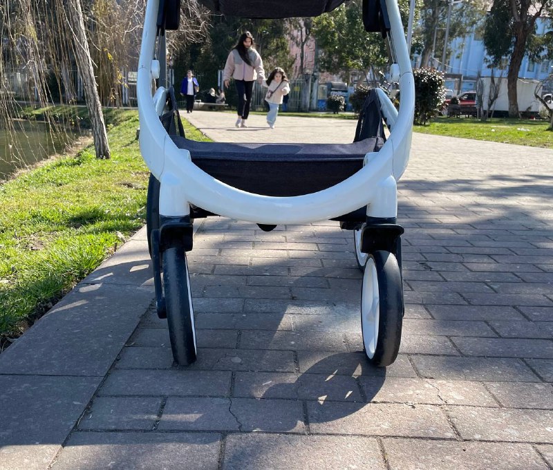 Коляска 4BABY COSMO 2в1 с двумя блоками и москитной сеткой 3