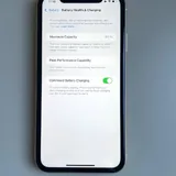 iPhone XR 64 ГБ 3