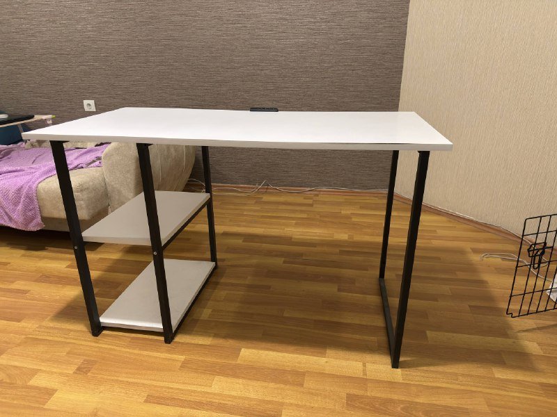 Письменный стол 120×60 см с полками белый