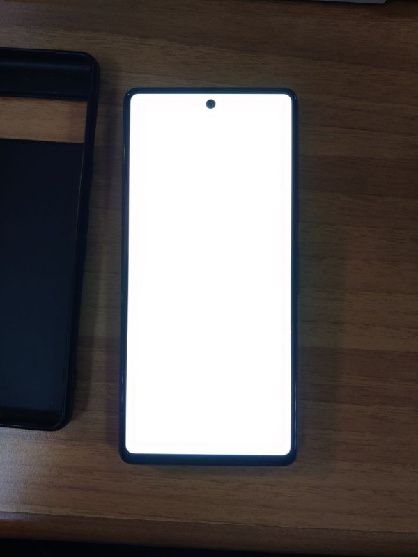 Google Pixel 7 за 500 лари, чехол и стекло 2
