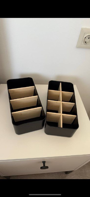 Органайзеры для дома в черном, белом и сером цветах