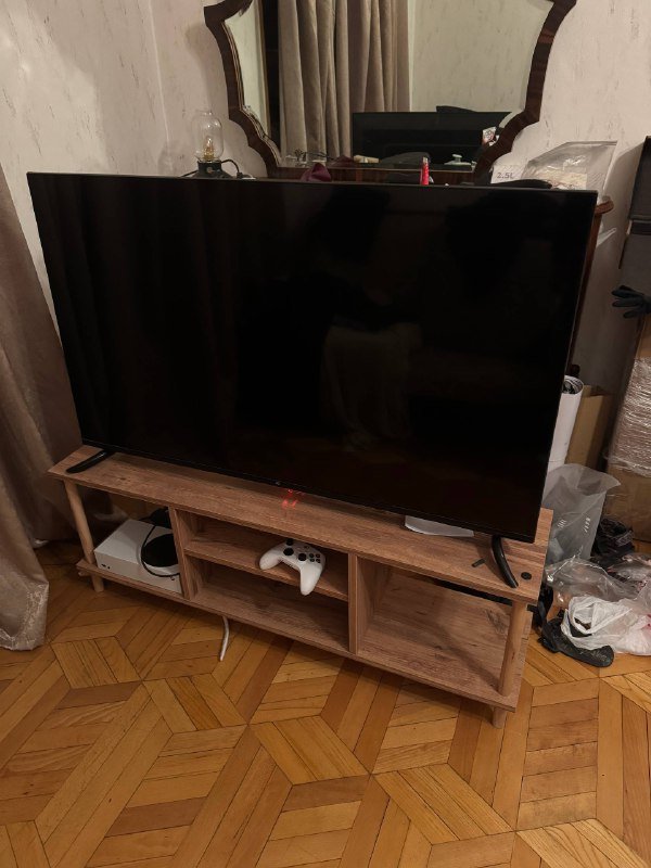 Монитор Dell U2722D, студийные мониторы Pioneer, контроллер Pioneer ddj-400, Akai mpc studio, телевизор 50 дюймов, приставка Xbox Series S, кроссовки Jordan 6 rings, сумка Jordan, чехол для ноутбука Thule 6