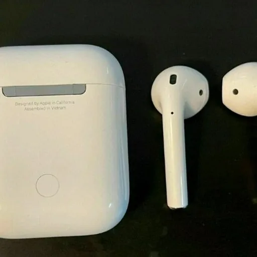 Apple AirPods 2