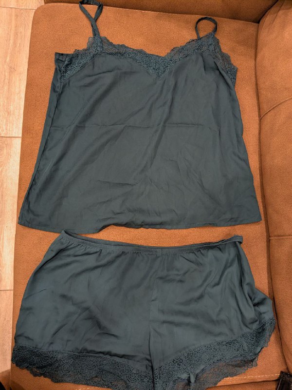 Одежда распродажа, скидки, торг возможен 2