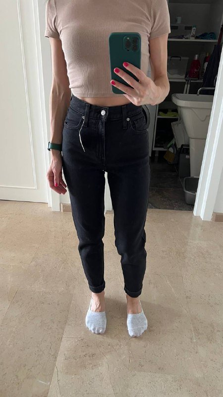 Джинсы Levi's женские 24 размер