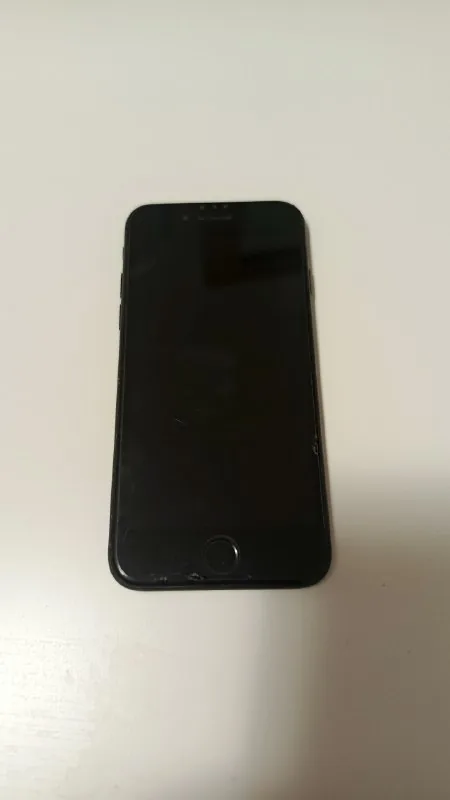 iPhone 7 128GB 1