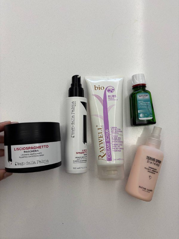 Масло, сыворотка, маска, термозащита и скраб для волос