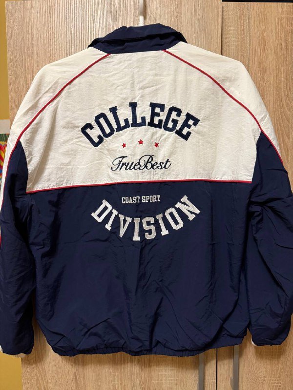 Ветровка мужская XL Zara, Пиджак L, Ветровка Bershka M, Лоферы 39, Шарф, Кроссовки Puma 39 4