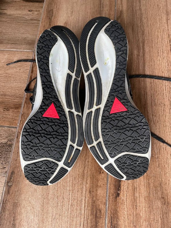 Кроссовки Nike беговые размер 42.5 EUR 2