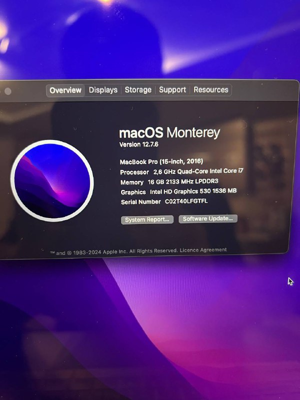 MacBook Pro 15 inch i7 16GB 256GB SSD 3