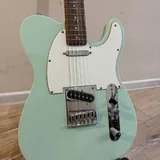 Индонезийская электрогитара Squier Telecaster 2