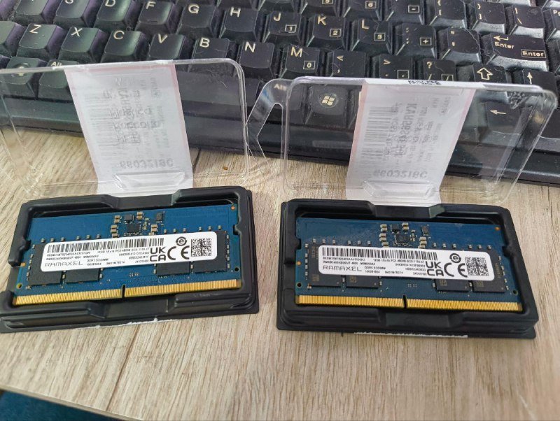 2 DDR5 SO-DIMM 12GB RAM планки